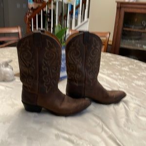 Men’s Justin Cowboy Boots Size 13 B